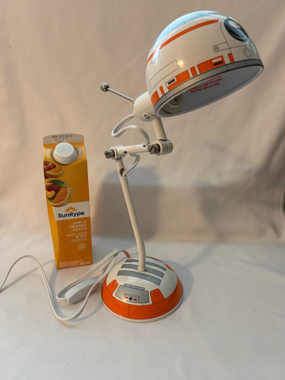 BB-8 architectural, Star Wars droid  desk lamp
